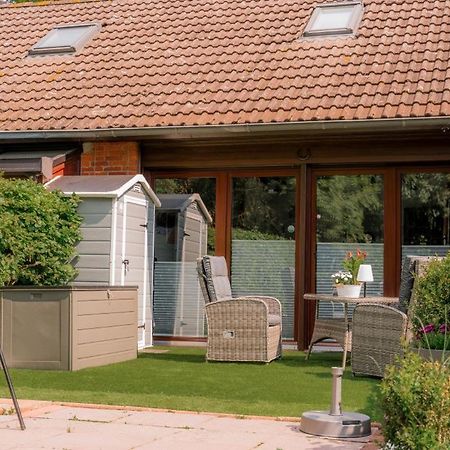 Kleines Ferienhaus Bei Greetsiel - Hunde Willkommen Krummhörn Exterior foto